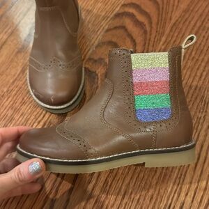 Mini Boden girls brown leather with sparkly rainbow side size EU 25